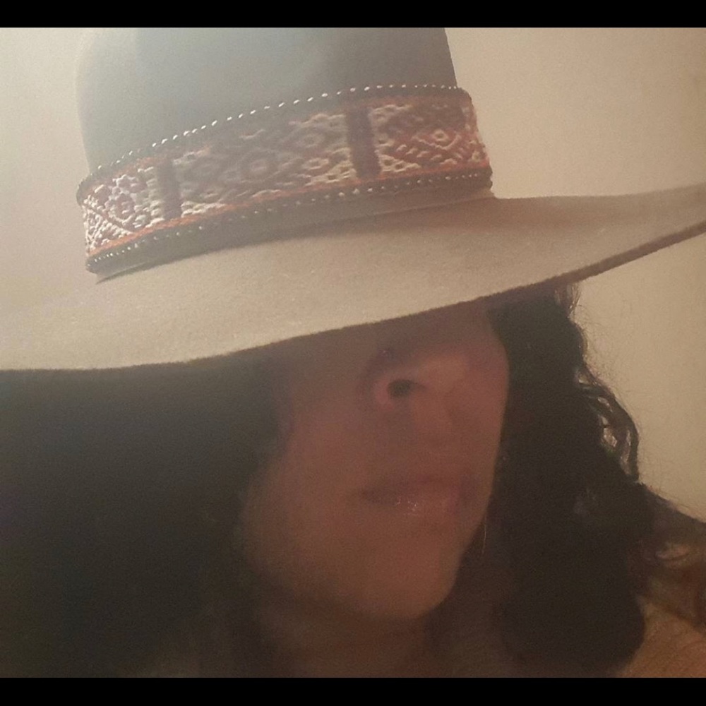 Meet your Posher, Sophia